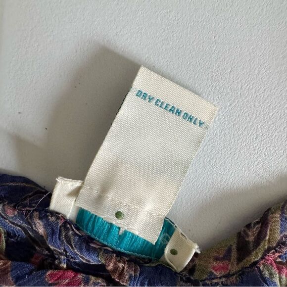 Sundance Indigo Blue Multi Paisley Diamond Smocked Peasant Top Sz XS Excellent! - Picture 7 of 9